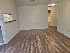 10810 Parkland Woods Dr in Sugar Land, TX - Building Photo - Building Photo