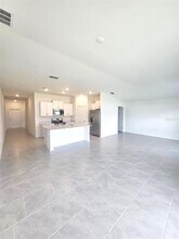 106 Leisure Pl in Rotonda West, FL - Building Photo - Building Photo