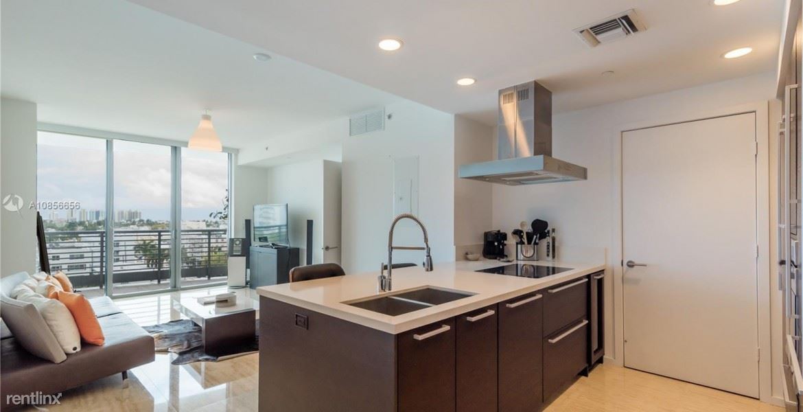 1445 16th St in Miami Beach, FL - Building Photo