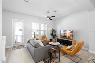 845 Burlington Ave N in St. Petersburg, FL - Building Photo - Building Photo