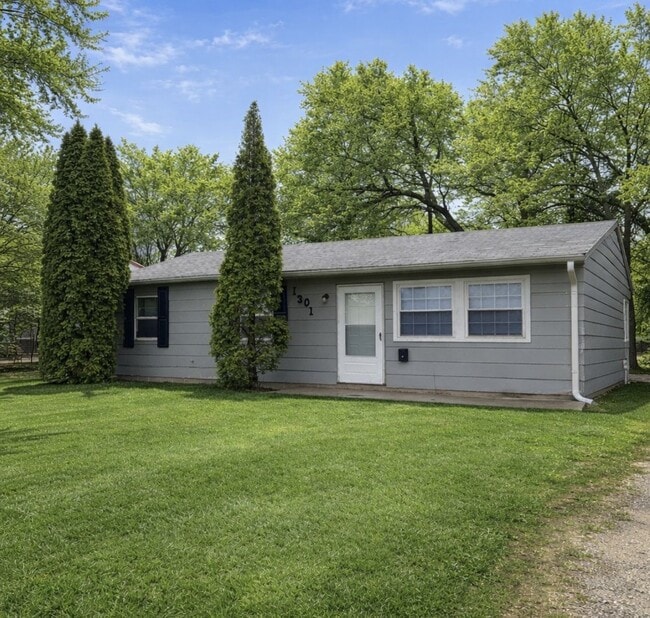 property at 1301 W Eureka St