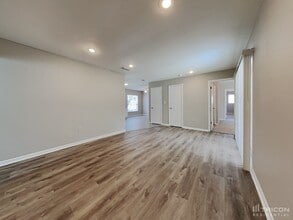 1408 Highview Rd in Brandon, FL - Building Photo - Building Photo