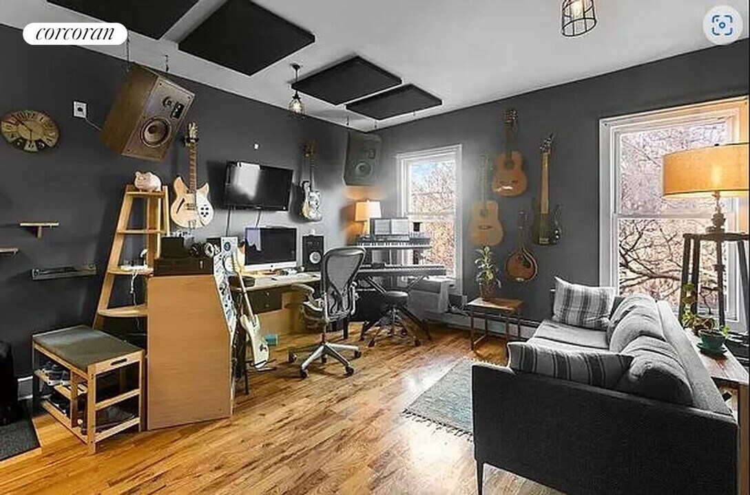 1395 Herkimer St in Brooklyn, NY - Building Photo