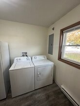 1607 Buchanan St in Little Chute, WI - Building Photo - Building Photo