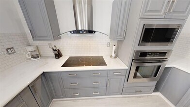 3834 SW 149th Pl in Miami, FL - Building Photo - Building Photo