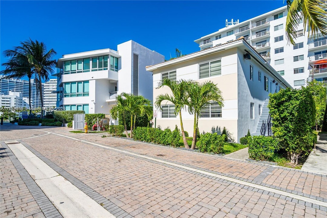 1471 Lincoln Terrace in Miami Beach, FL - Building Photo