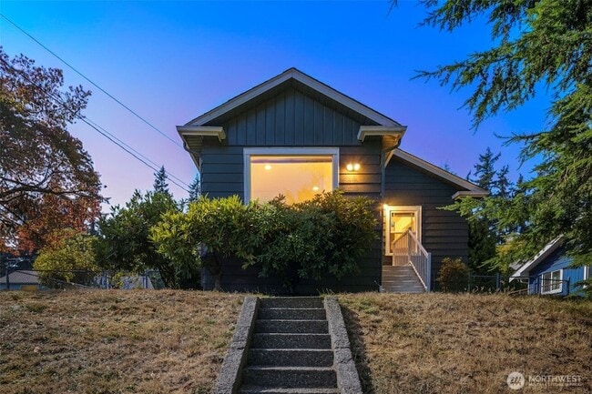 property at 5620 Wetmore Ave
