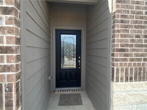 113 Declaration Ln in Liberty Hill, TX - Building Photo - Building Photo