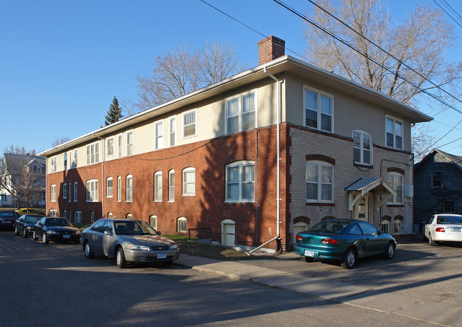 1703 Ashland Ave in St. Paul, MN - Building Photo - Building Photo