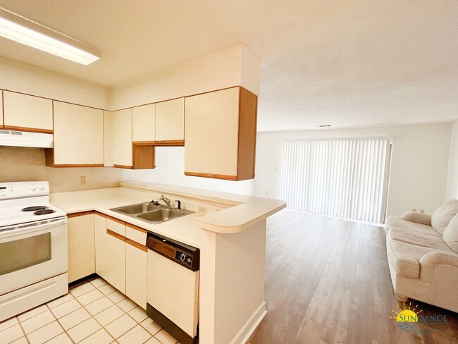 107 Westlake Ct in Niceville, FL - Building Photo - Building Photo