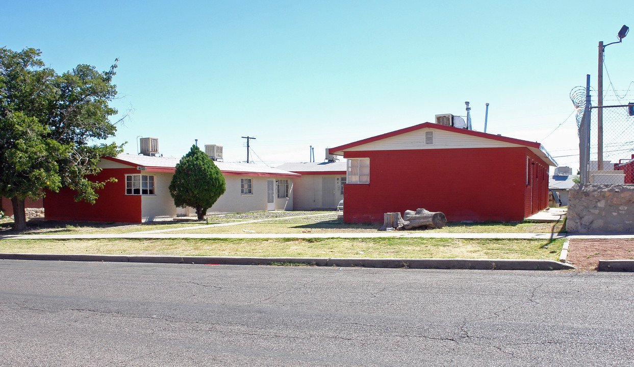 4020 Kemp Ave in El Paso, TX - Building Photo