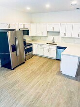 2208 SW 3rd Ave in Fort Lauderdale, FL - Building Photo - Building Photo