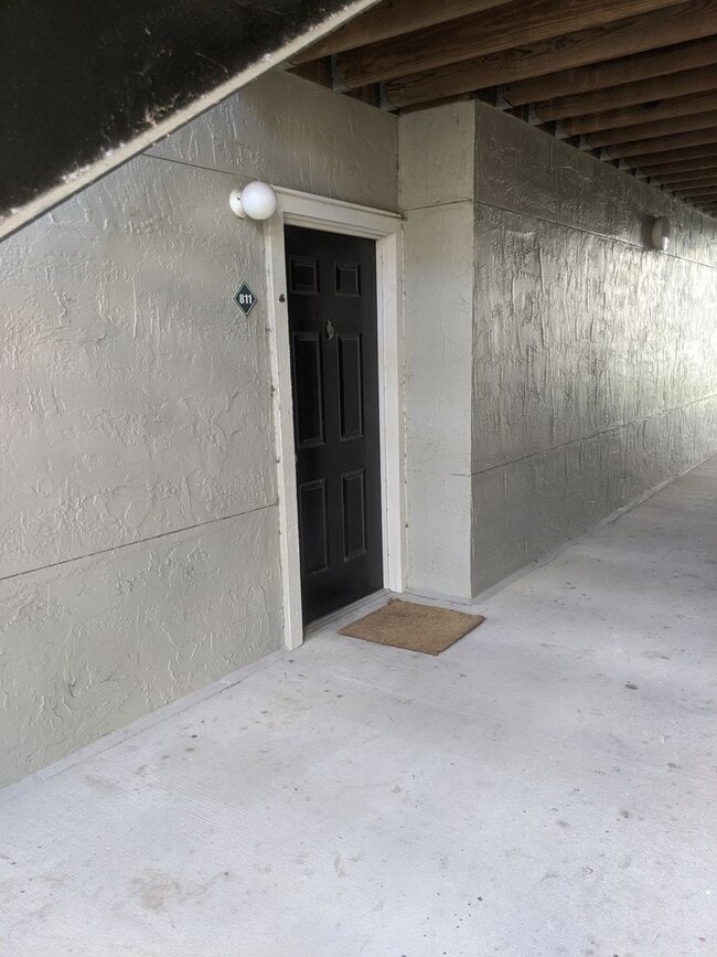 property at 3705 SW 27th St