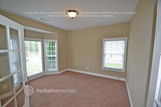 8702 Ridgeline Ln in Charlotte, NC - Building Photo - Building Photo