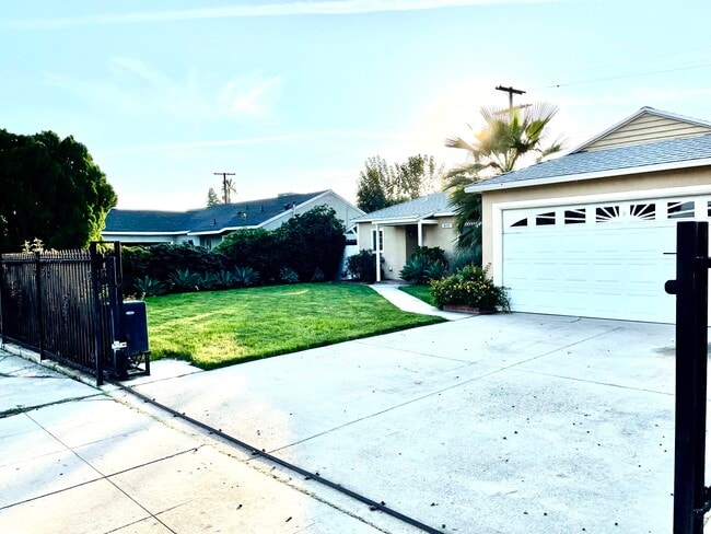 property at 8157 Yarmouth Ave