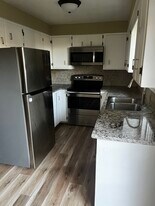 1540 SW Fairview Ave in Dallas, OR - Building Photo