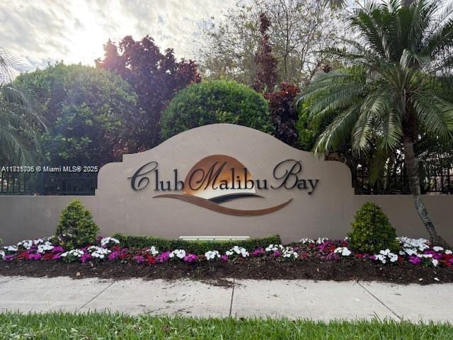 1005 NE 34th Ave in Homestead, FL - Building Photo - Building Photo
