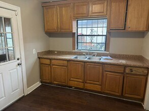 2027 36th Ave N in Birmingham, AL - Building Photo - Building Photo