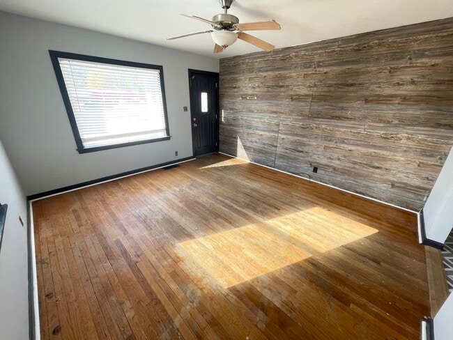 2527 Georgetown Rd in Danville, IL - Building Photo - Building Photo