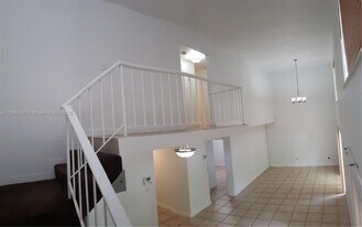 8500 SW 109th Ave in Miami, FL - Building Photo