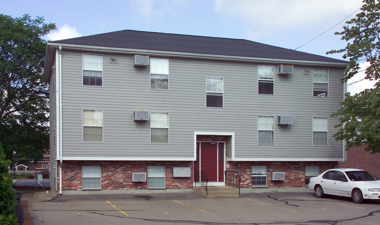 15 Church St in Mansfield, MA - Foto de edificio