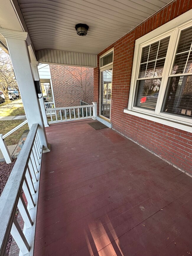 1050 Delaware Ave in Fountain Hill, PA - Building Photo - Building Photo