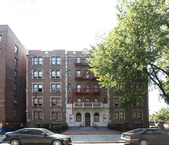 170 E 17th St in Brooklyn, NY - Building Photo - Building Photo