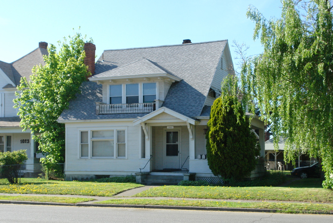 1027 W Maxwell Ave in Spokane, WA - Building Photo