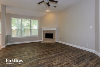 18414 Bluff View Dr in Crosby, TX - Building Photo - Building Photo