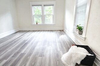 313 E St Joseph St in Lansing, MI - Building Photo - Building Photo