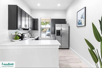 11139 Culebra Rd, Unit 3206 in San Antonio, TX - Building Photo - Building Photo