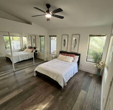 1705 Park Mesa Ln in Las Vegas, NV - Building Photo - Building Photo