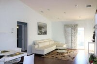 6916 Ortega Woods Dr