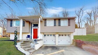 322 W Cardinal Ave in Wheeling, WV - Building Photo