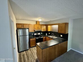 3414 Evans St-Unit -A in Greenville, NC - Building Photo - Building Photo
