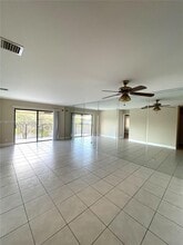 11453 NW 39th Ct in Coral Springs, FL - Foto de edificio - Building Photo