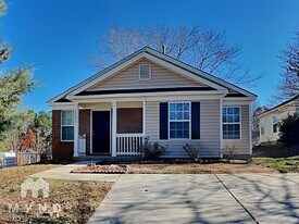 10646 Coulport Ln in Charlotte, NC - Building Photo