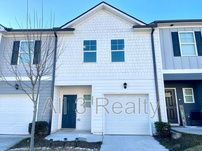 property at 3502 Lakeview Crk