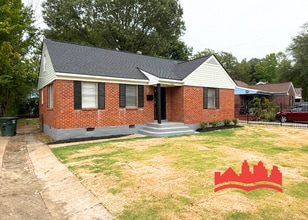 1080 Waring Rd in Memphis, TN - Building Photo - Building Photo