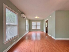 914 E 39th St in Austin, TX - Building Photo - Building Photo