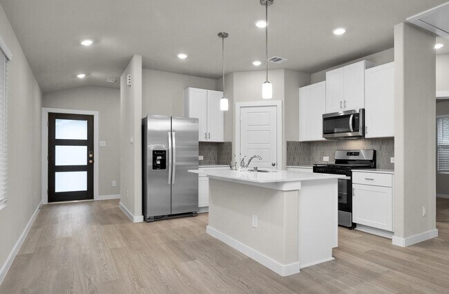 property at 18612 Hillswood Dr