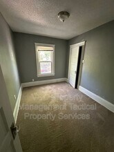 3901 W 36th St in Cleveland, OH - Building Photo - Building Photo