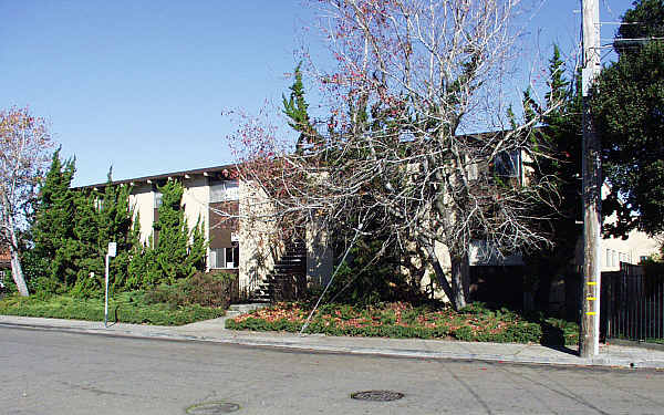 2395 Standard Ave in San Pablo, CA - Building Photo - Building Photo