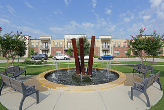 Oxford at the Boulevard in Corinth, TX - Foto de edificio - Building Photo