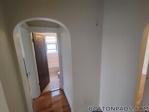 349 Pleasant St in Malden, MA - Building Photo - Building Photo