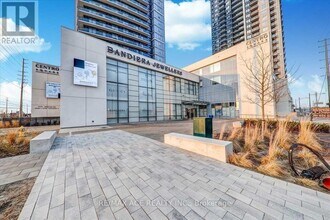 3700-3700 Hwy 7 in Vaughan, ON - Building Photo - Building Photo