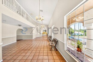Unit C in Los Angeles, CA - Building Photo