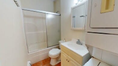 15 Linden St, Unit #2 in Boston, MA - Building Photo - Building Photo
