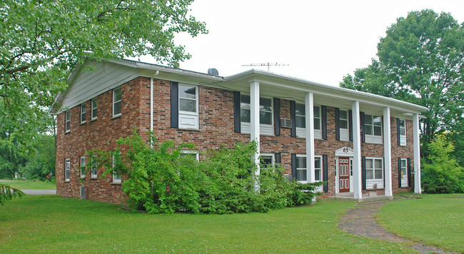 301 Heather Ln in Fredonia, WI - Building Photo - Building Photo