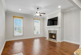 3013 Forestwood Dr in Lake Charles, LA - Building Photo - Building Photo